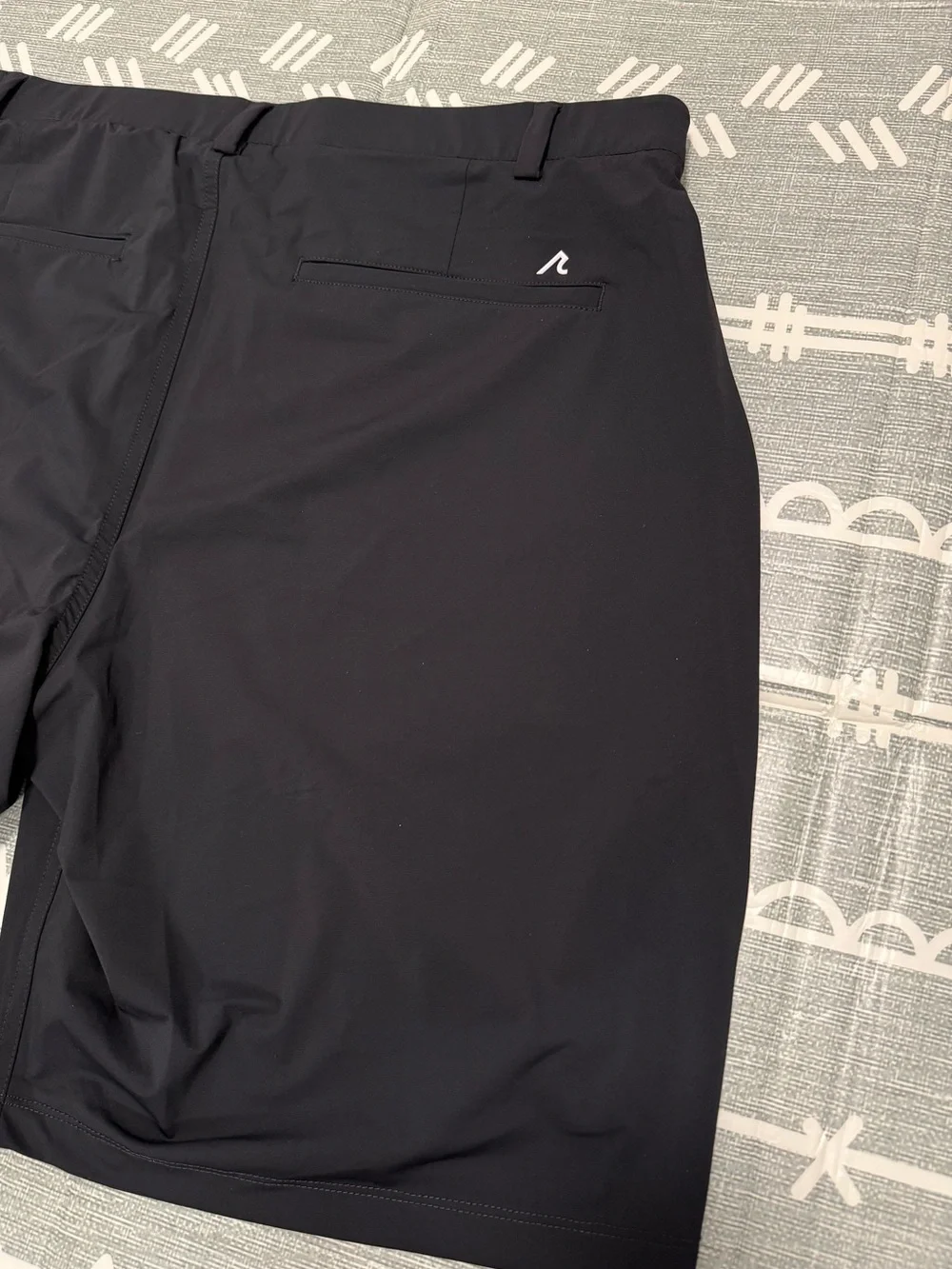 Redvanly Hanover Pull-On Shorts in Tuxedo Black XXL/9” inseam